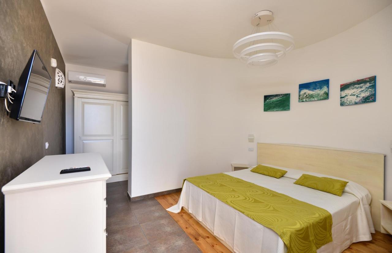 Damavi Suite 2 Torre dell'Orso Dış mekan fotoğraf