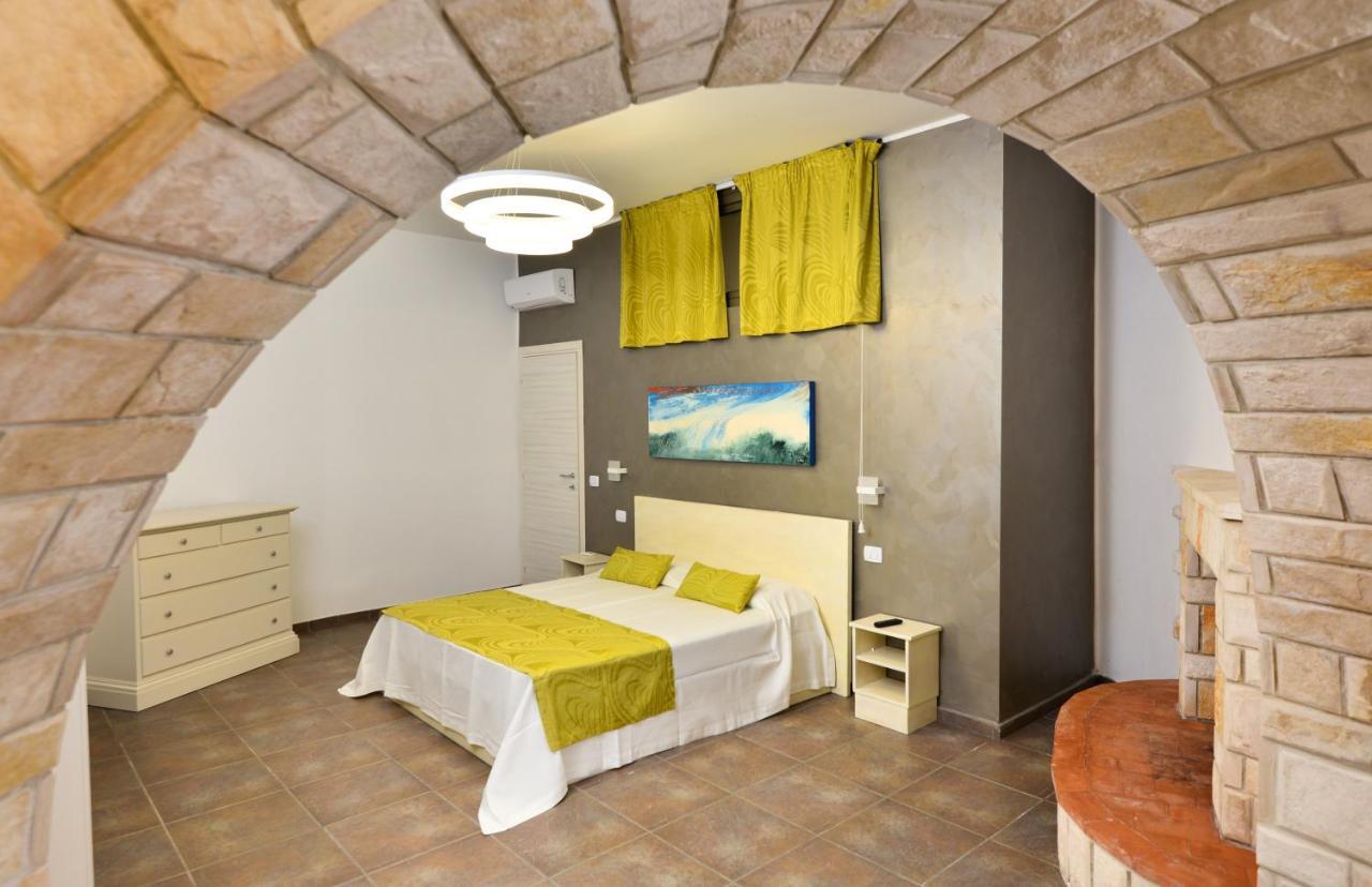 Damavi Suite 2 Torre dell'Orso Dış mekan fotoğraf